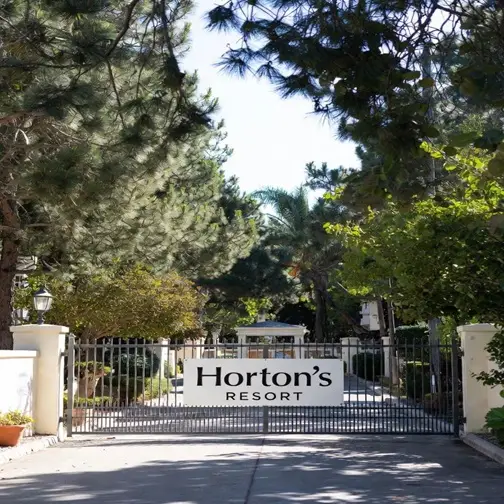 Hortons Resort